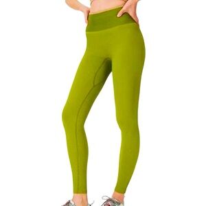 Outdoor Voices Seamless Rib 7/8 Legging